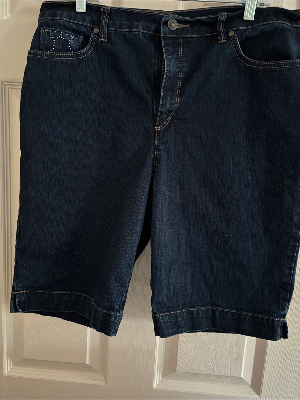 Gloria Vanderbilt Dark Blue Denim Jean Shorts